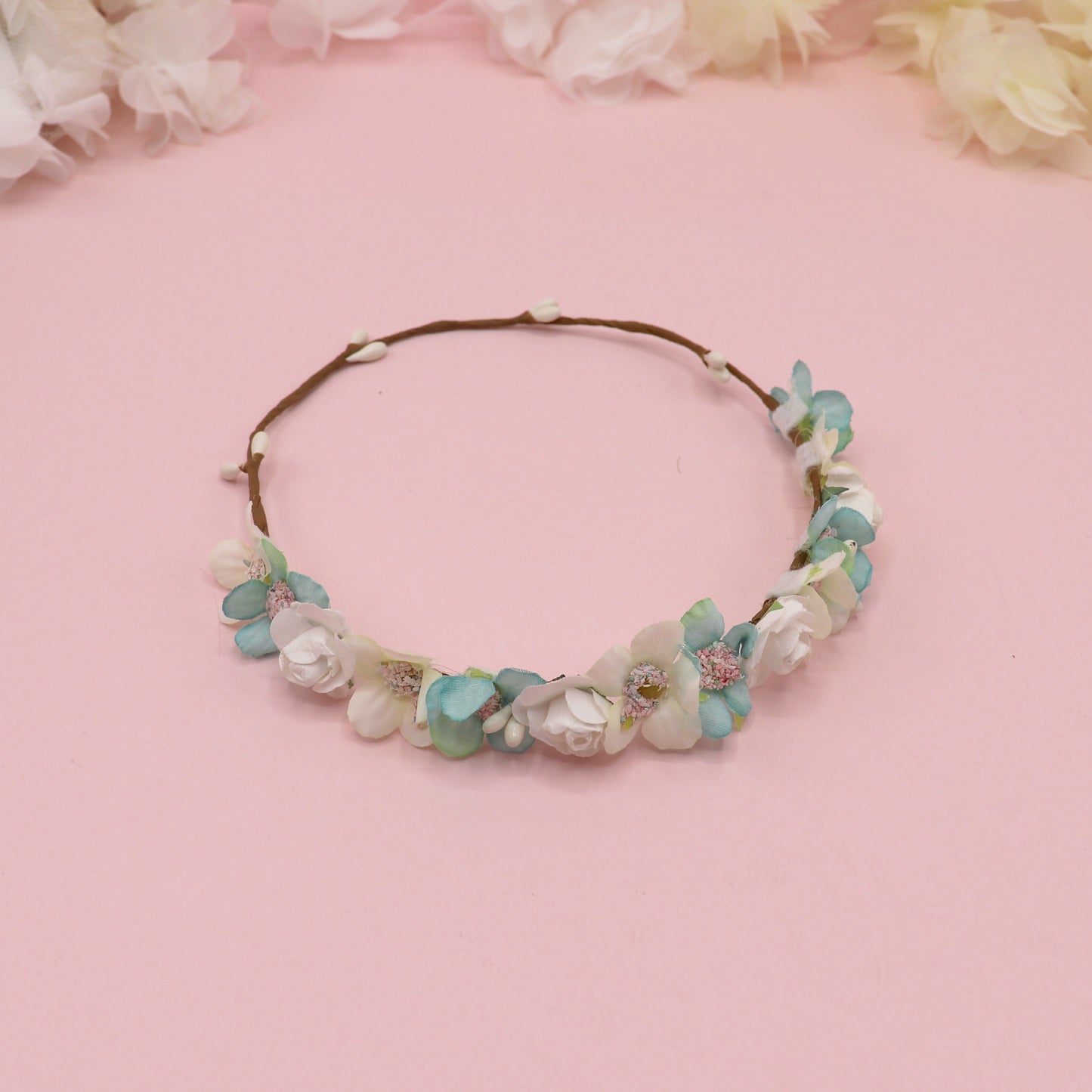 Personalize a coroa com metade das flores