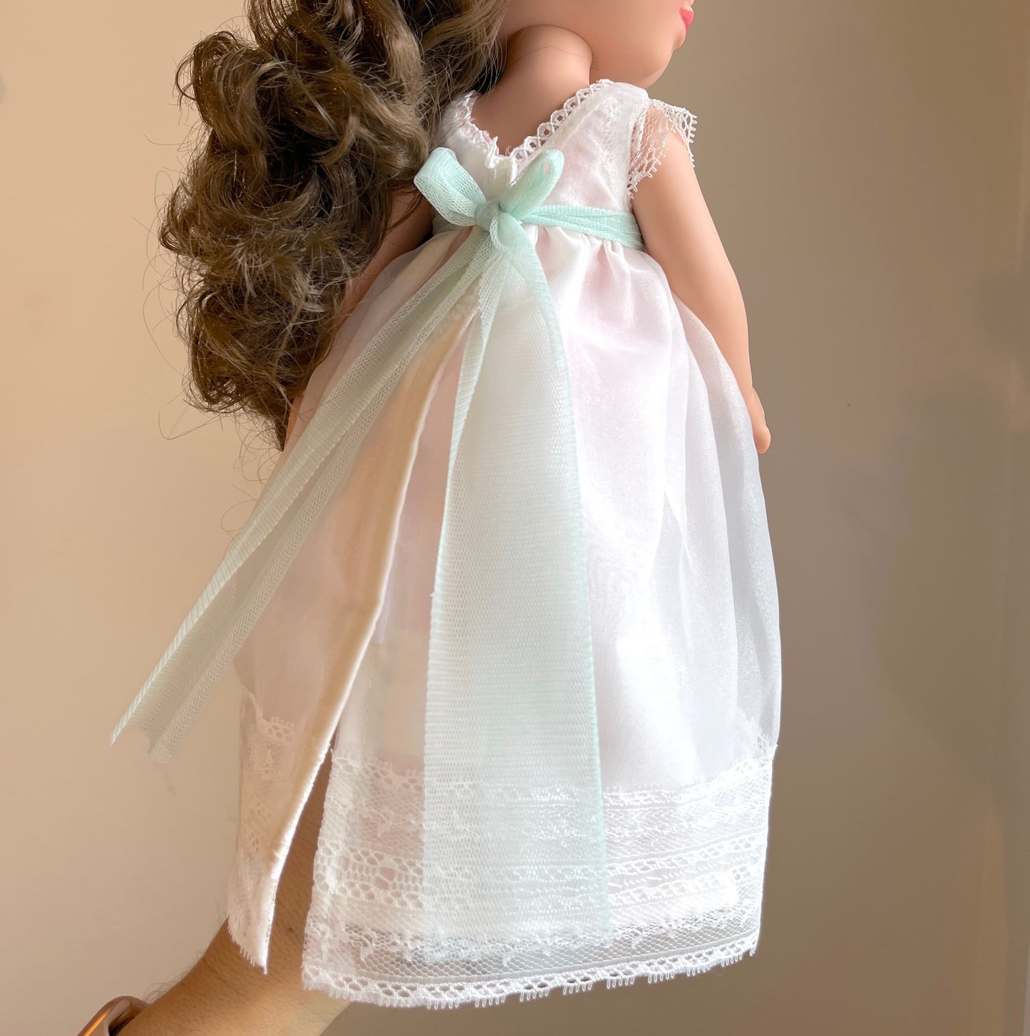 Muñeca de comunión personalizada con vestido JULIA ORGANZA
