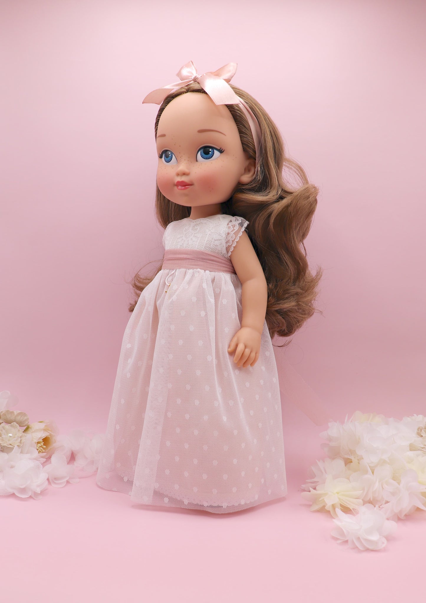 Muñeca de comunión personalizada con vestido Nicole PLUMETI ROSA