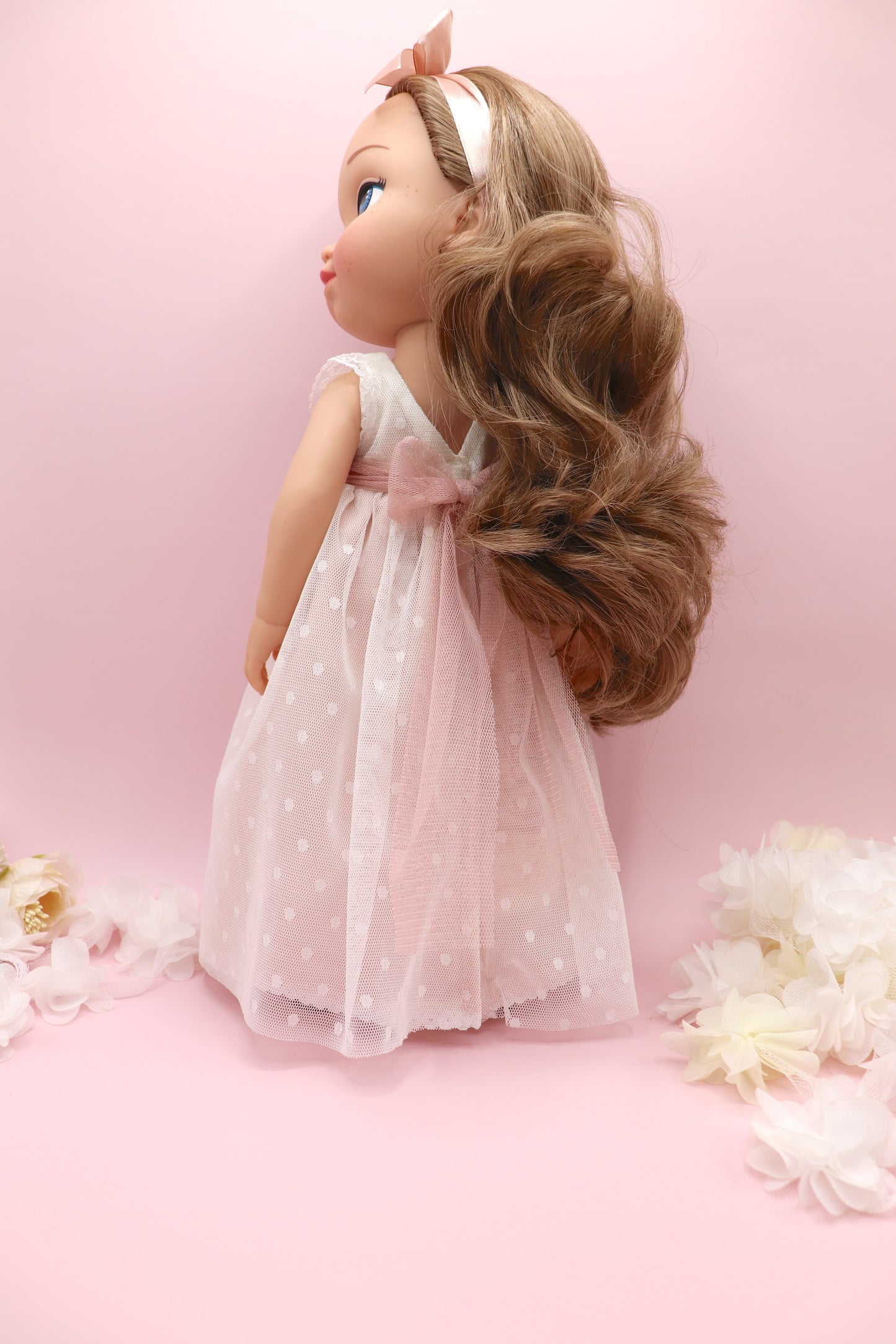Muñeca de comunión personalizada con vestido Nicole PLUMETI ROSA