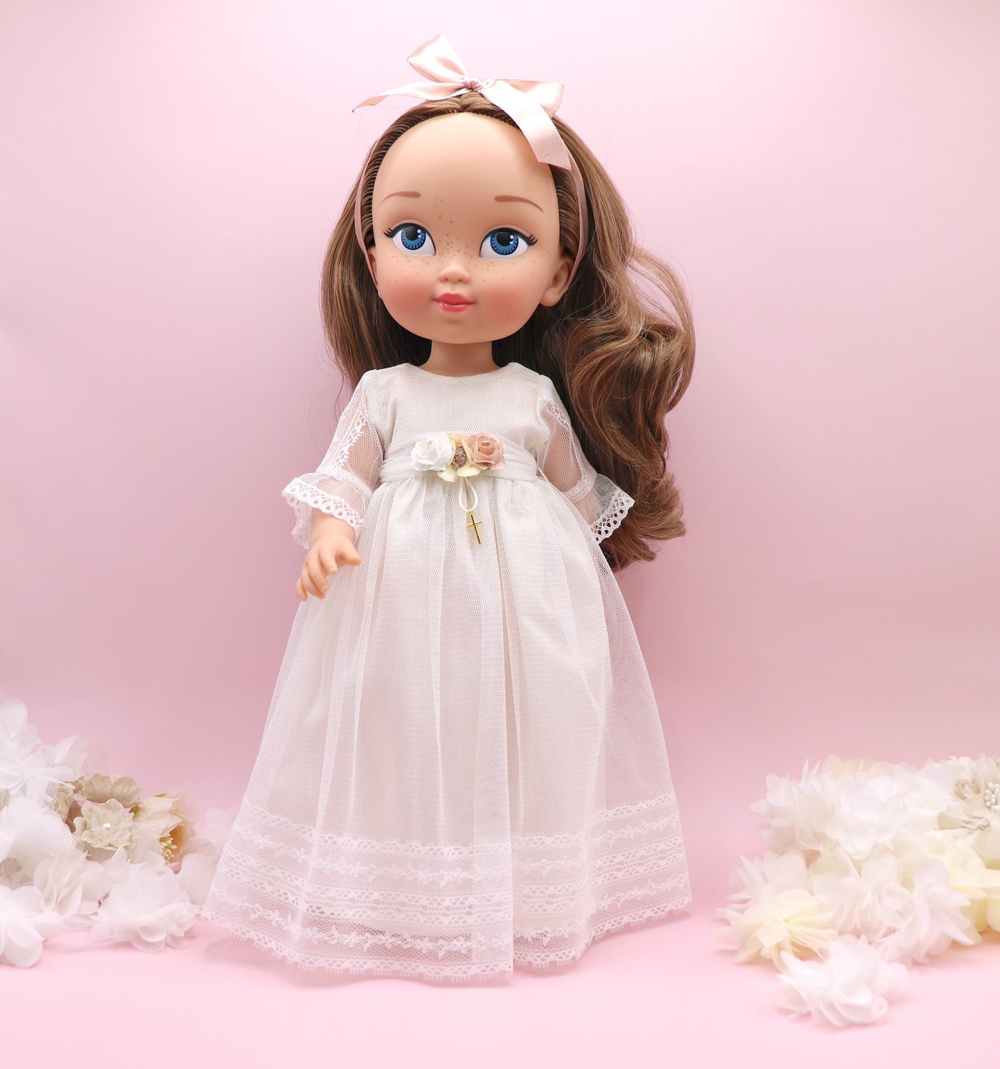 Muñeca de comunión personalizada con vestido Isis