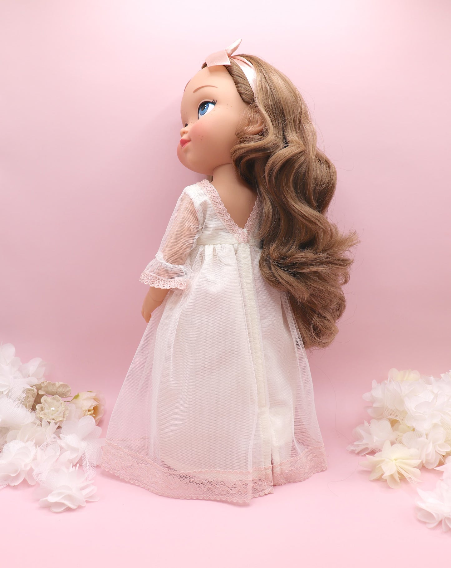 Muñeca de comunión personalizada con vestido Rosanna TUL ROSA