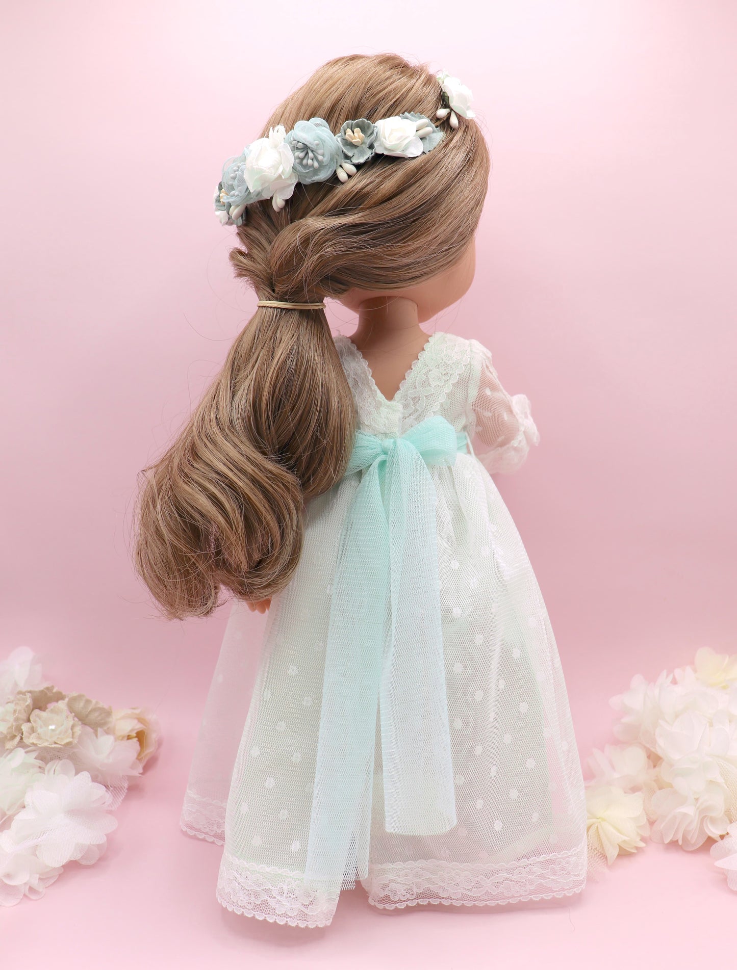 Muñeca de comunión personalizada con vestido Cristal PLUMETI VERDE