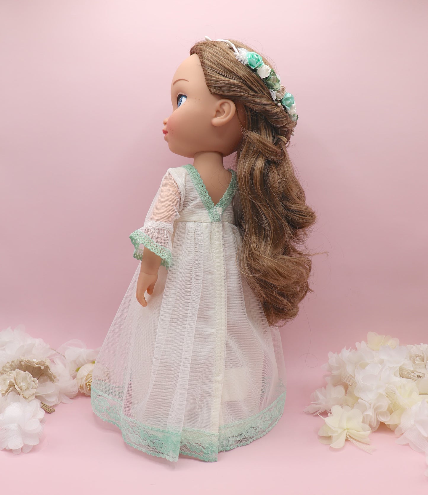 Muñeca de comunión personalizada con vestido Rosanna TUL VERDE