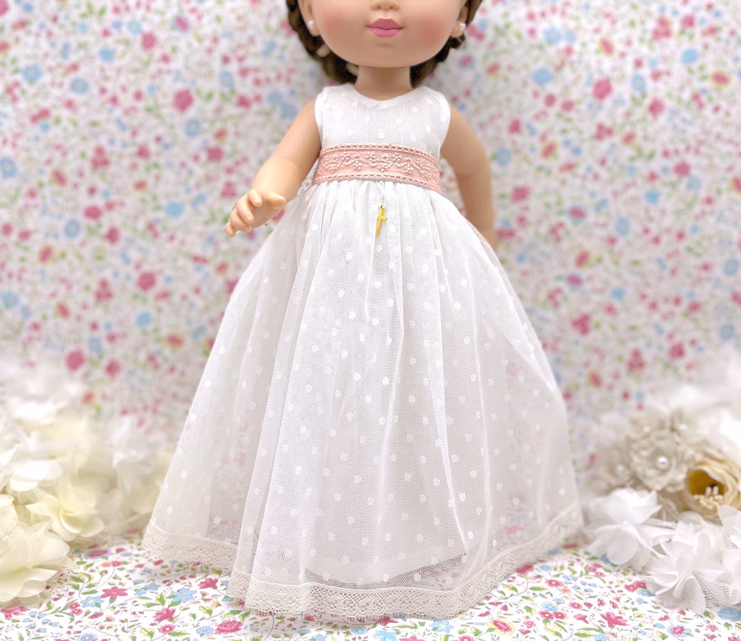Vestido comunión muñeca de plumeti de tul sin mangas