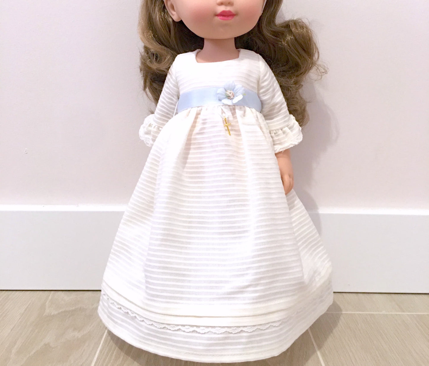 Vestido de comunhão boneca Victoria