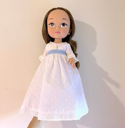Muñeca de comunión personalizada con vestido Cristina plumeti -SIN VOLANTE EN CUELLO