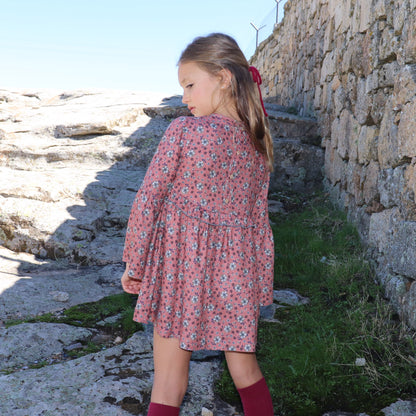 Folk girl dress