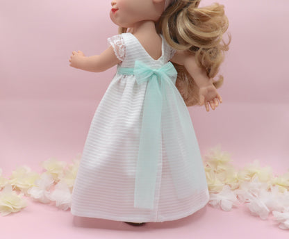 Muñeca de comunión personalizada con vestido Covadonga Otomán
