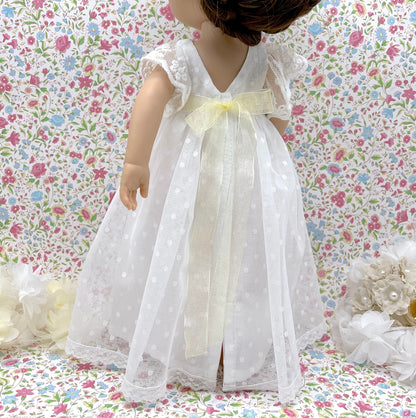 Muñeca de comunión personalizada con vestido June
