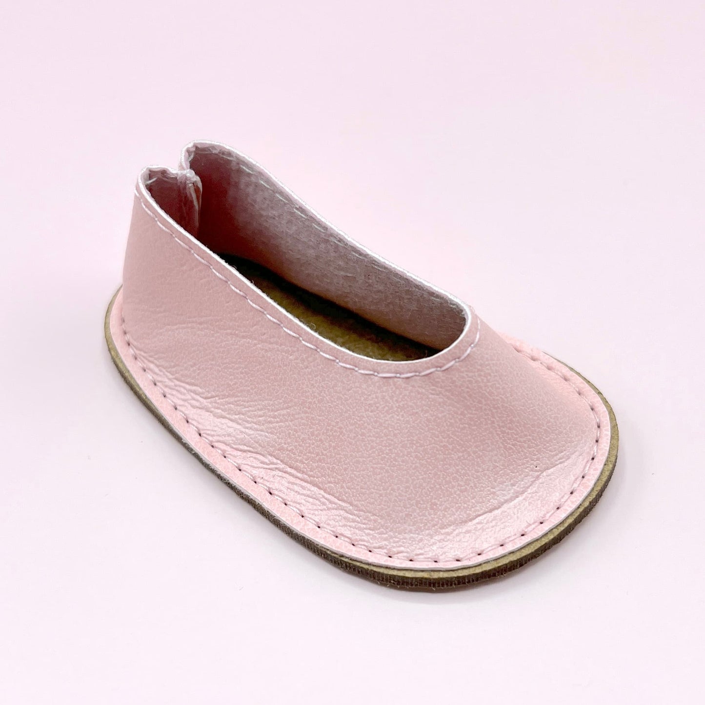 Basic colored court shoe – Muñeca