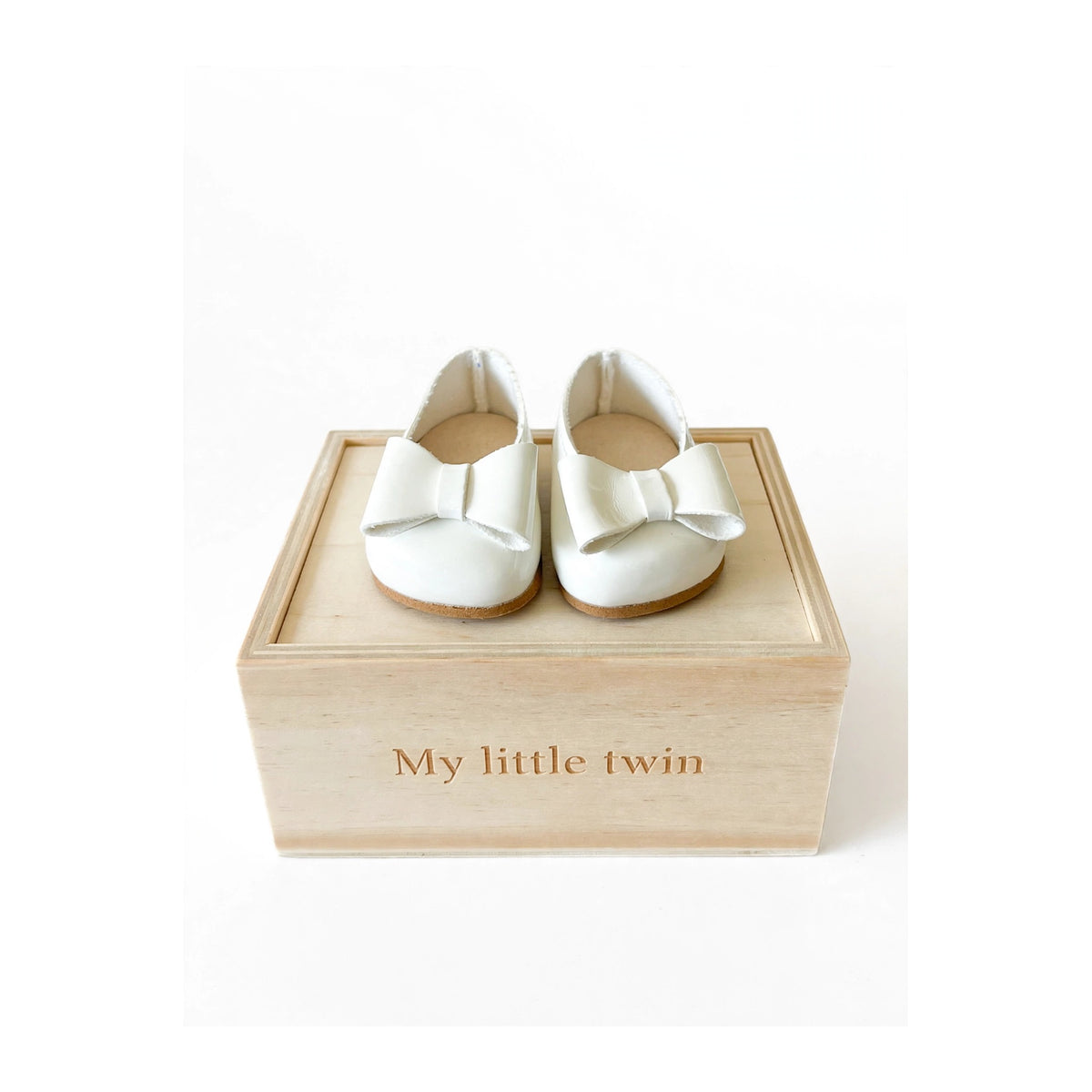 Ballerina patent leather bow – Doll