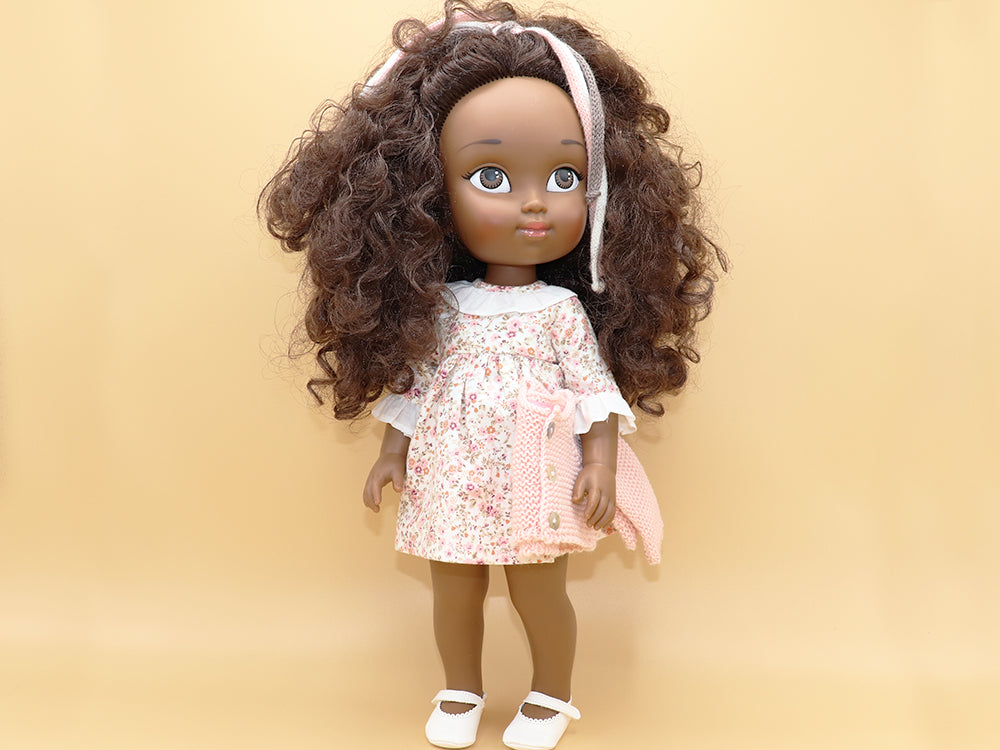 Muñeca personalizada negrita afro con ropa