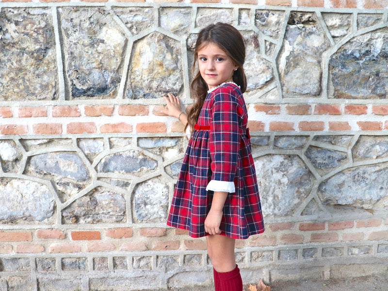 Vestido de cuadros rojos para navidad